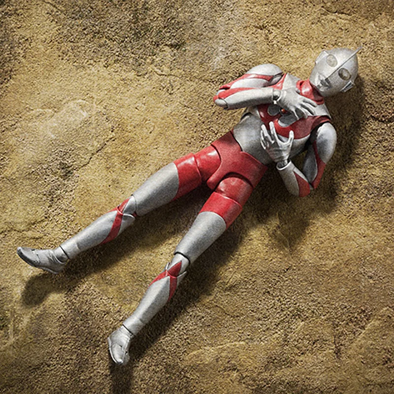 Bandai original S.H.Figuarts SHF Ultraman Zoffy anime figura de ação modelo coleção de brinquedos ornamentos presente de aniversário para crianças