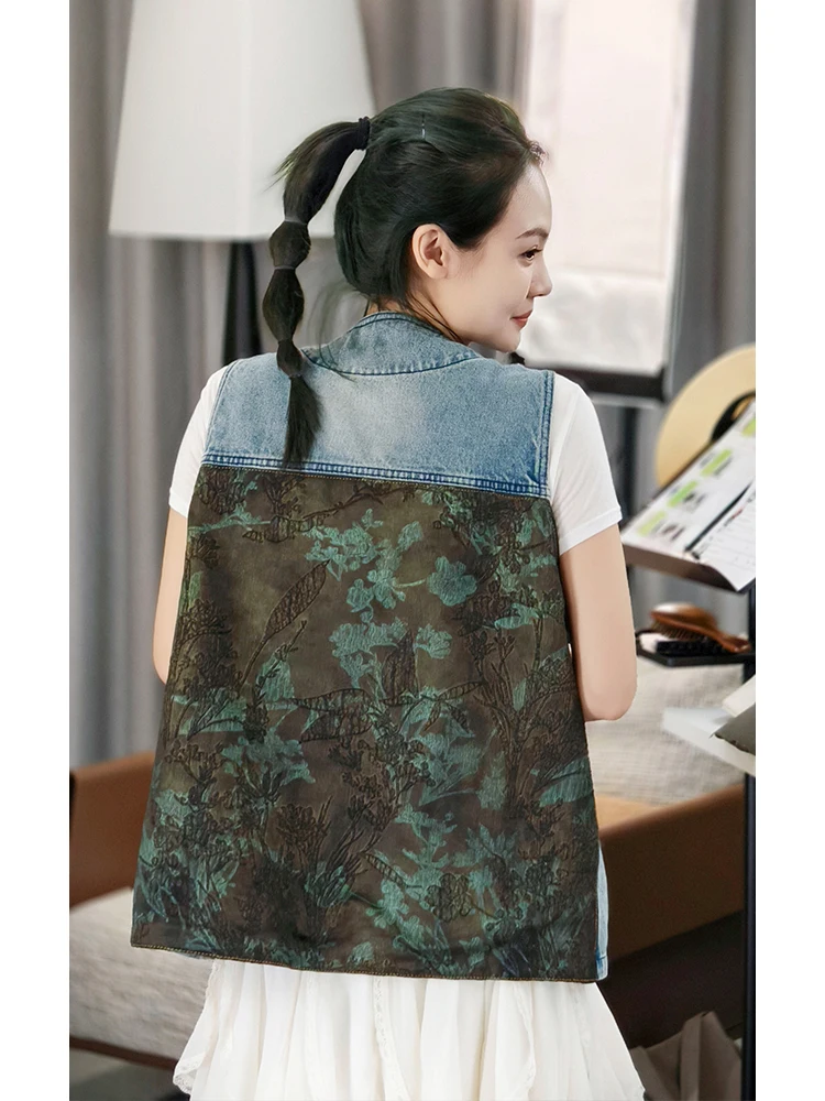 

Джинсовый жилет Meiyang с винтажным принтом, V-образным вырезом, на пуговицах, в стиле пэчворк, универсальный, из смесового хлопка, стандартный крой, лето 2025