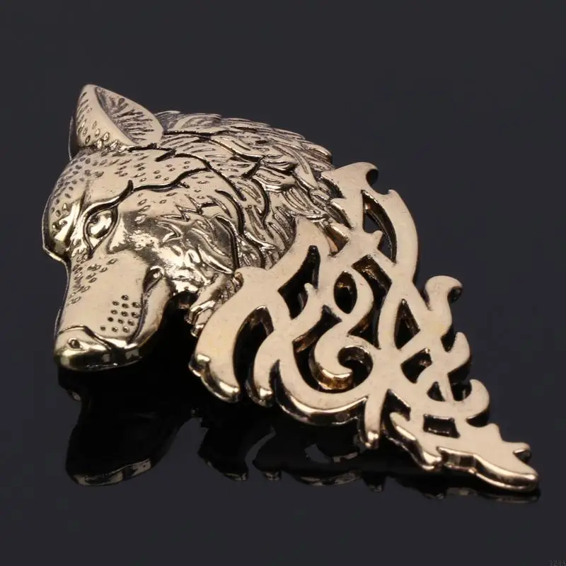 Retro Europe Wolf for  Brooch Lapel Pin Men Women Shirt Suit Accessory