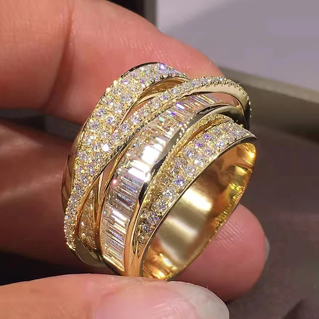 Huitan Bling Bling złote pierścionki w kolorze wspaniałe damskie akcesoria ślubne pełna musujące cyrkonia Party luksusowa modna biżuteria
