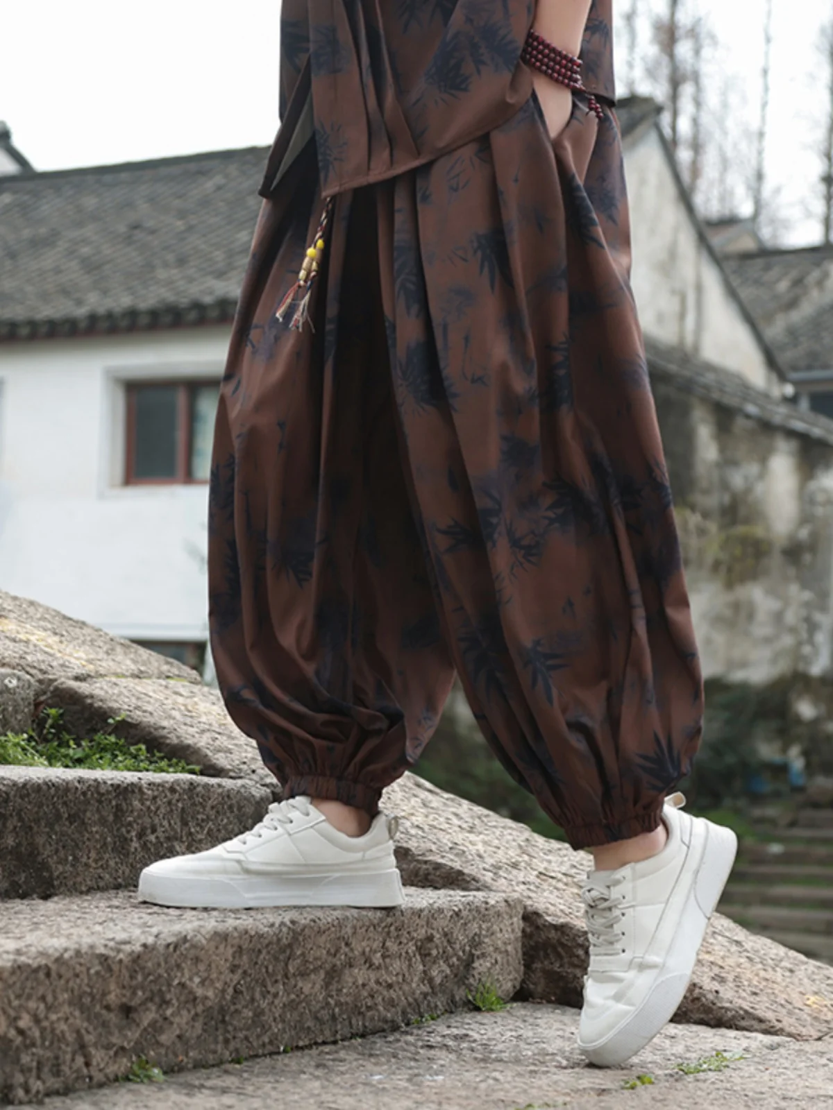 

Мужские летние тонкие брюки-фонарики из ледяного шелка свободного кроя с принтом, с манжетами, больших размеров, повседневные, удобные, дышащие