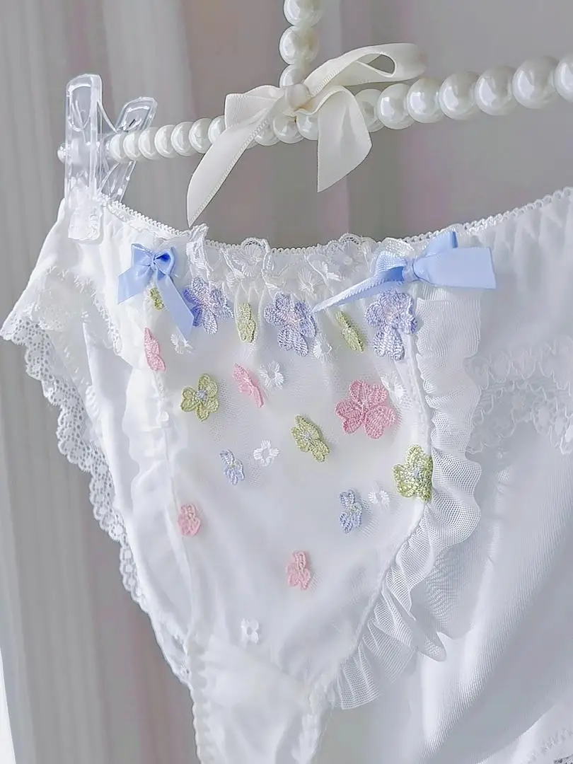 Sweet Flowers Japanese Cute Girl Low Waist Underwear Bow Embroidered Lace Edge Triangle Panties Lolita Fresh Panties