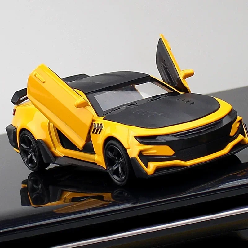 1: 36 Chevrolet Camaro Nieuwe Legering Auto Model Sport Kinderen Speelgoed Accessoires Taart Ornamenten