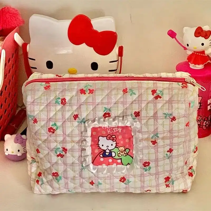 Kawaii saniris Cosmetic Bag hellobykitty Anime Makeup Toiletry Storage Bag Cute Pattern Beauty Cartoon Travel Bag regali per ragazze