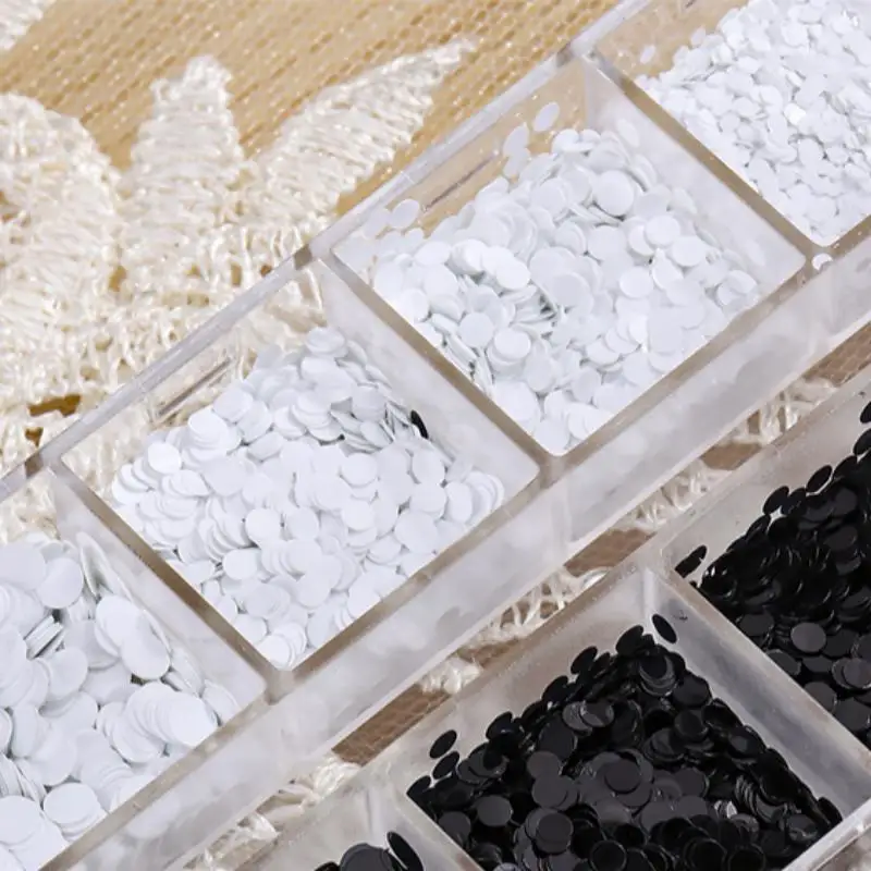 12 Grids Retro Floral Patchwork Glitter DIY Versatile Round Dot Glitter Black And White Polka Dot Sequins Nail Art Accessories