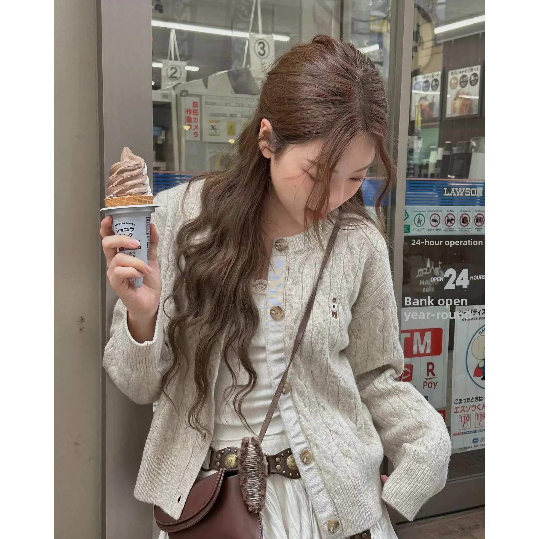 

Spring 2026 Dongdaemun Bear Embroidery Linen Knitted Sweater Cardigan Regular Thin Polyester Fiber Men's Basic Sle