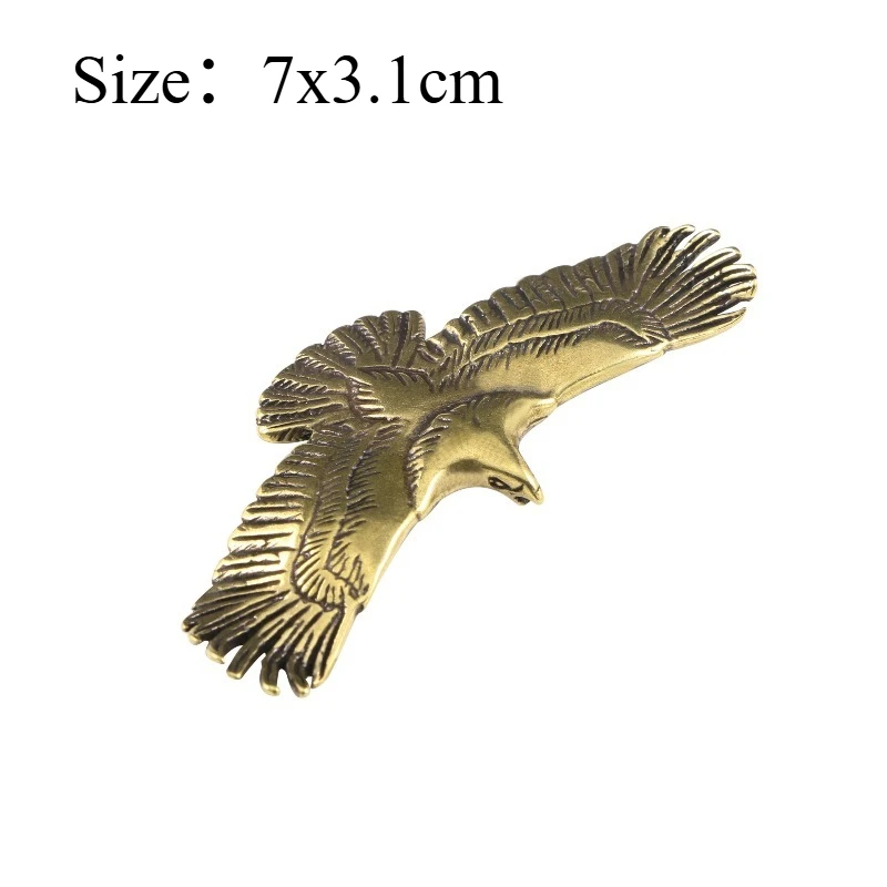 1PC Copper Spreading Wings Eagle Ornament Retro Eagle Keychain Pendant Home Desk Decoration Accessory Figurine Craft Collectible