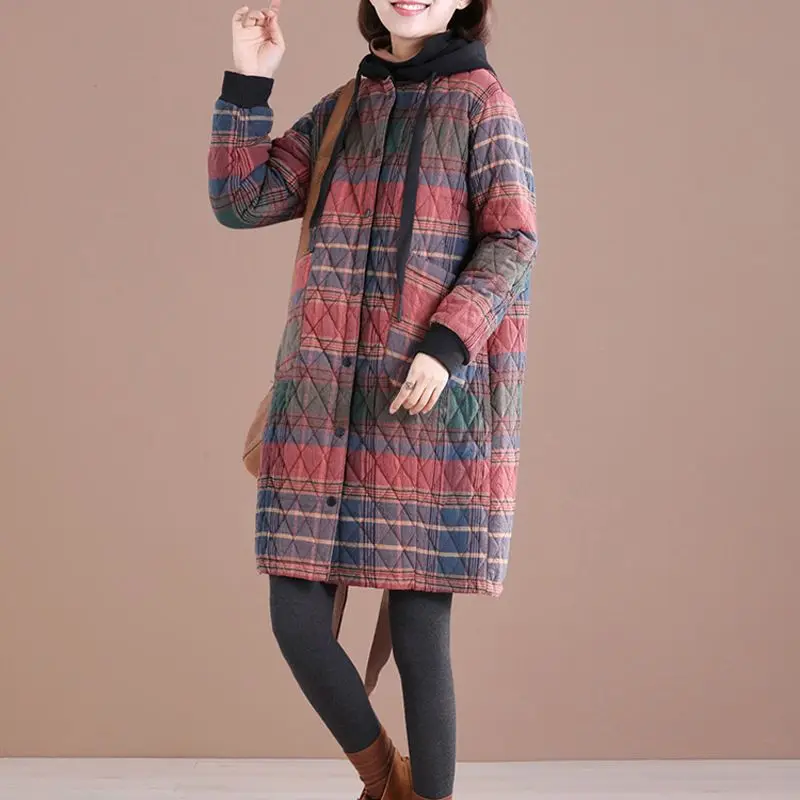 Inverno nuova versione coreana oversize dimagrante plaid con cappuccio giacca casual in cotone stile occidentale da donna di media lunghezza