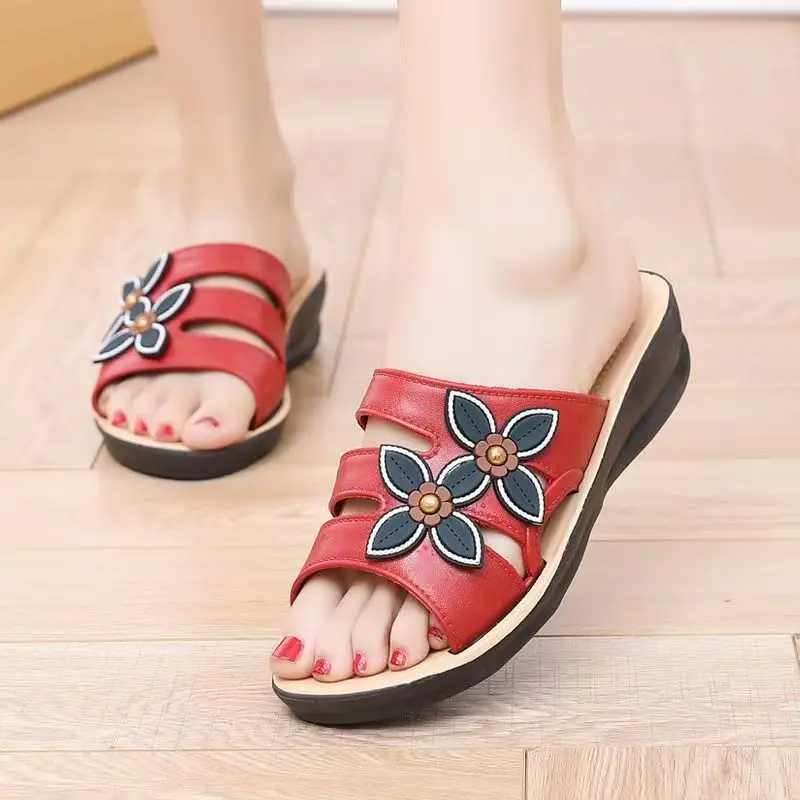

Women Open Toe Hollow Out Wedges Slippers Summer New Soft Sole Non Slip Water Washable Home Slippers Outdoor Slippers Sandals
