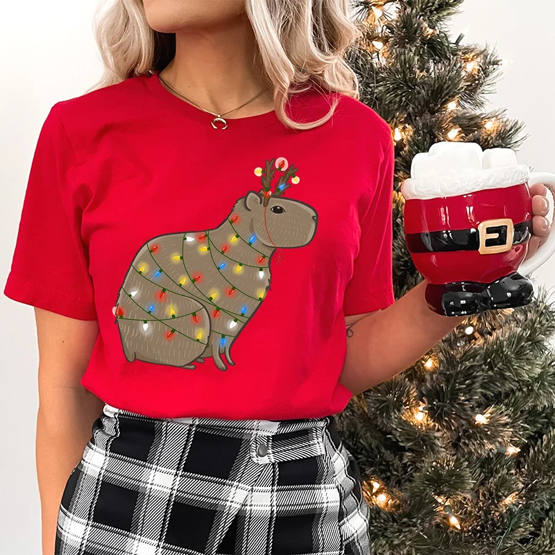 Capybaras-T-shirt de Noël drôle pour femmes, design de lumières, col rond festif, vêtements pour filles, joyeux Noël, dessin animé Capybara