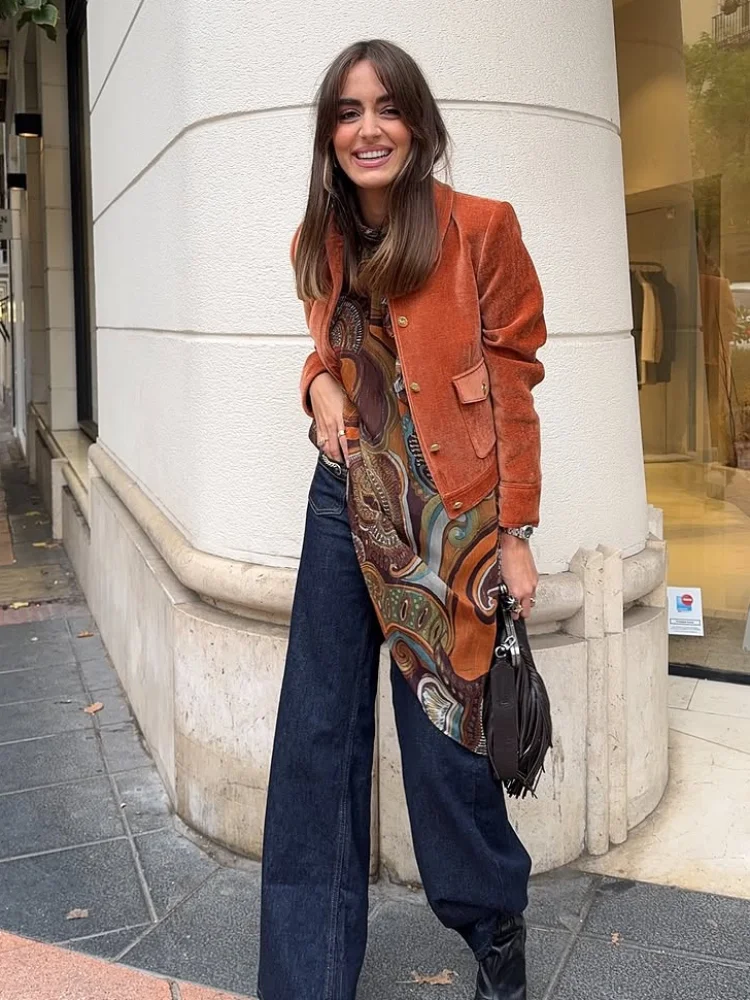 

Женская оранжевая бархатная короткая куртка с лацканами, модная однобортная свободная куртка с длинными рукавами и карманами, 2025 г., женская уличная верхняя одежда для поездок на работу