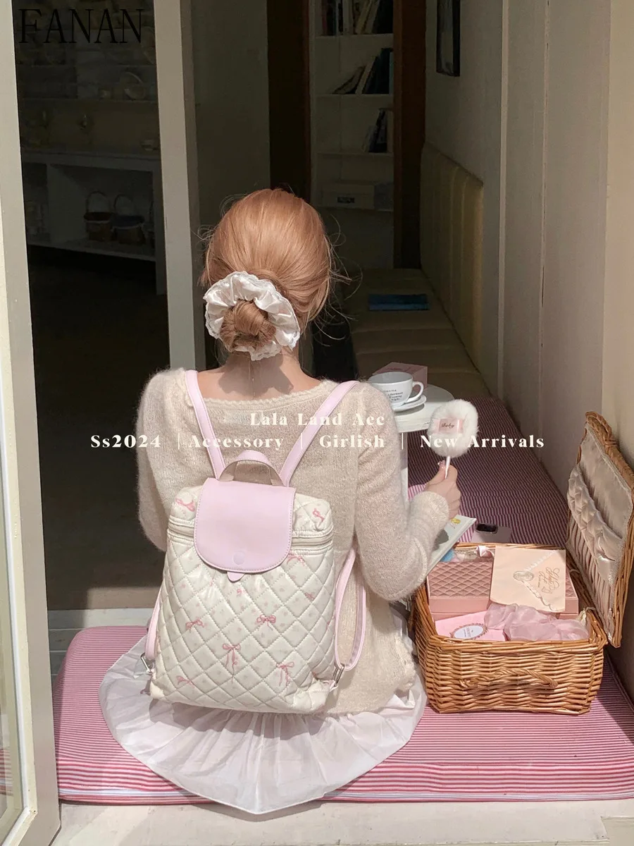 

Рюкзак с бантом для девочек, милый студенческий школьный рюкзак большой вместимости для отдыха и поездок на работу, простые элегантные милые рюкзаки для женщин 2025