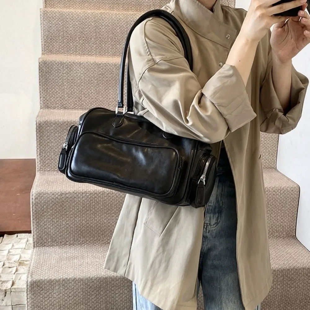 

Multiple Pockets PU Handbag Shoulder Pouch Korean Style PU Underarm Bag Large Capacity All-match PU Leather Shoulder Bag Travel