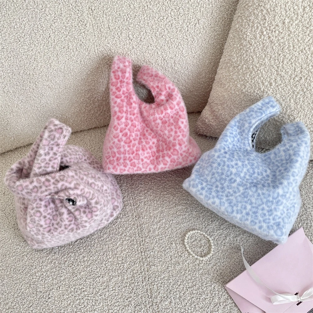 Fashion Leopard Pattern Women Clutch Wristlet Bag Female Handbags Tote Bag Soft Plush Autumn and Winter Women's Storage Bag