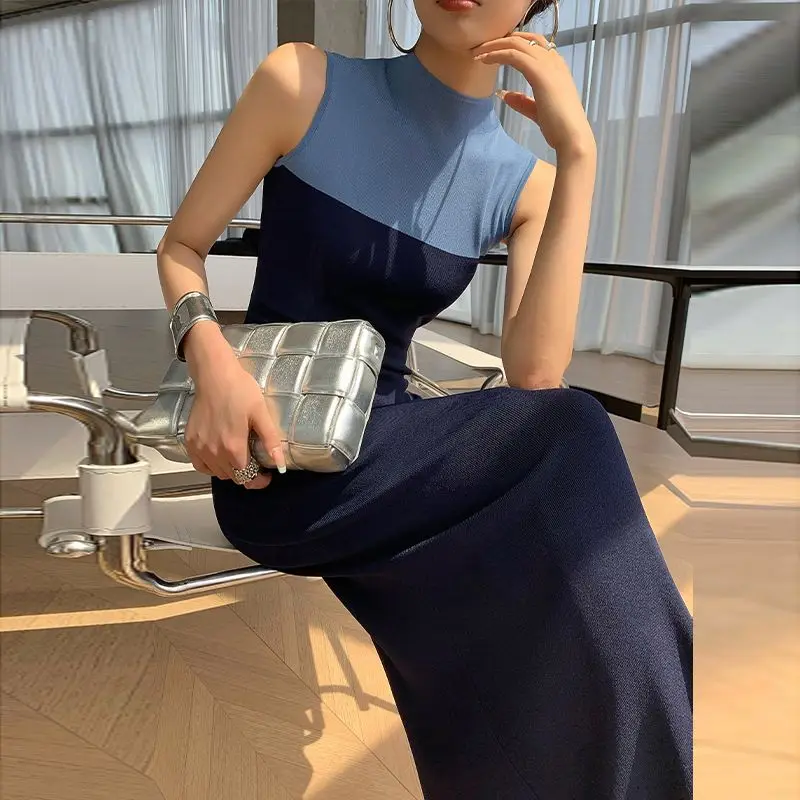 

Hepburn Style Slim Sleeveless Round Neck Knitted Dress for Women with Summer High-end Sexy Temperament Hip-covered Base Skirt