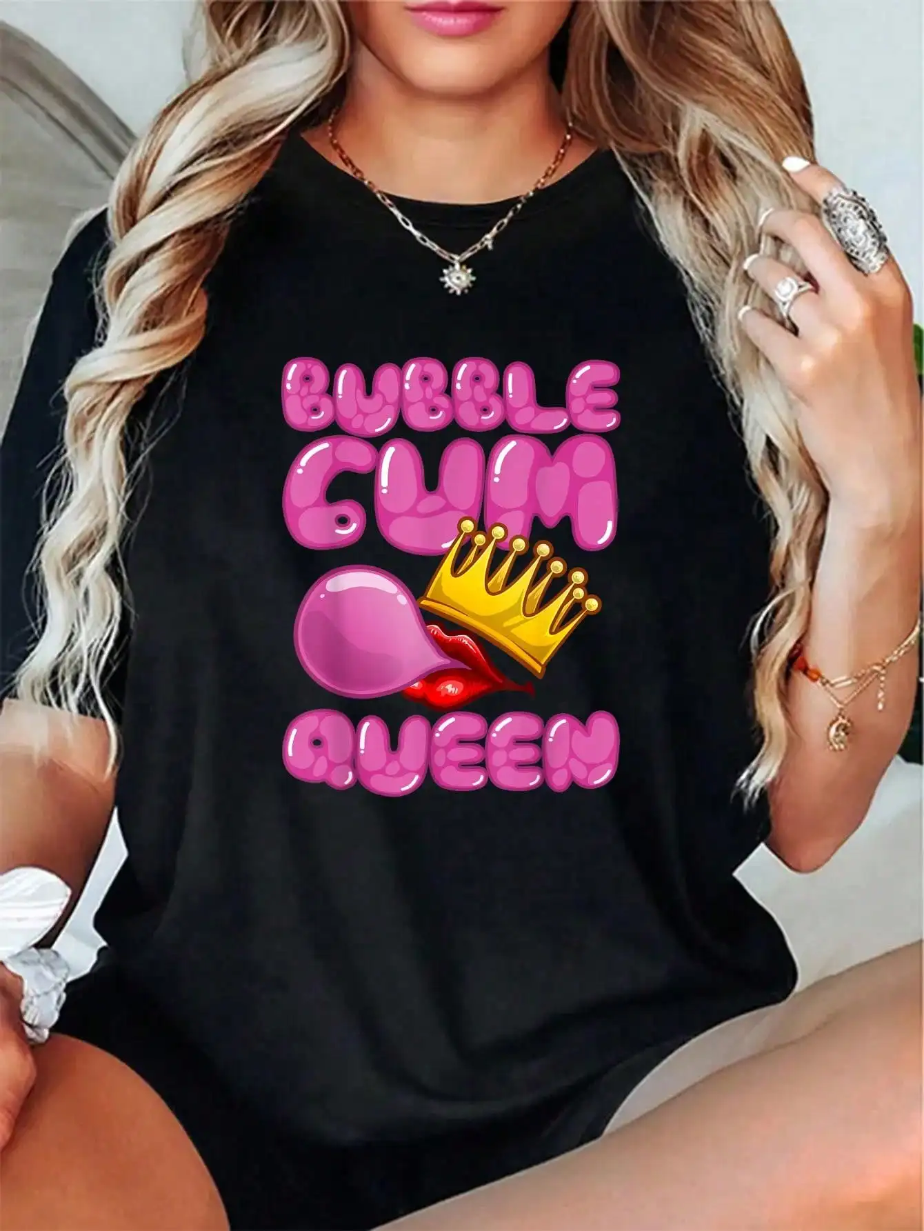 Cute Bubble Gum Art For  Bubble Gum Queen T-Shirt - Graphic Tees Festival Outfits For Women, Tops For Summer, Top De Mujer Women Summer Clothes