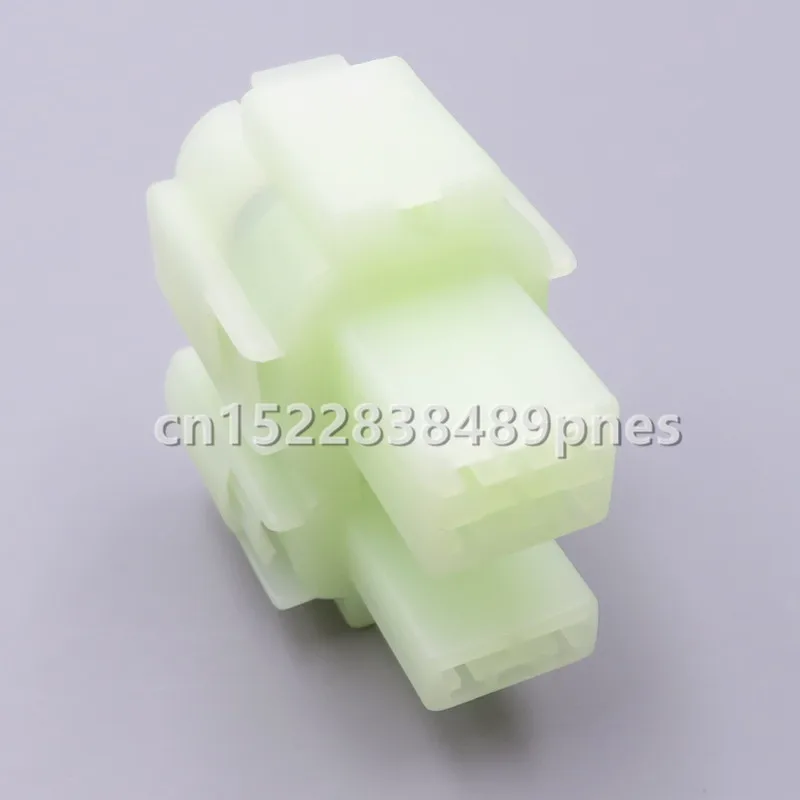 6 Pole Auto Unsealed Connector Car Socket