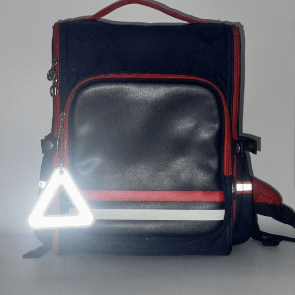 Reflective Reflective Keychain Triangle Shape Lightweight Safety Keychain Colorful Easy to Attach Backpack Pendant