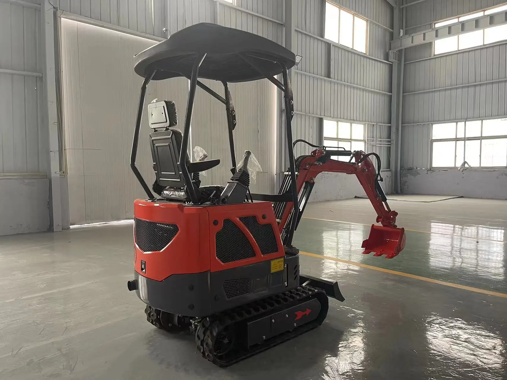 

1 тонна, 1,5 тонны, 1,8 тонны, мини-экскаватор, вращение на 360 градусов, многофункциональный мешочный экскаватор