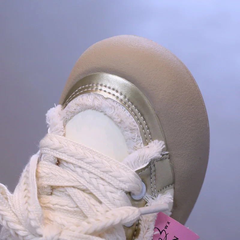 2025, Frühlings-Cartoon-Low-Top-Turnschuhe für Studenten, rutschfeste Kinder-Laufschuhe, Designer-Walking-Schuh für Jungen