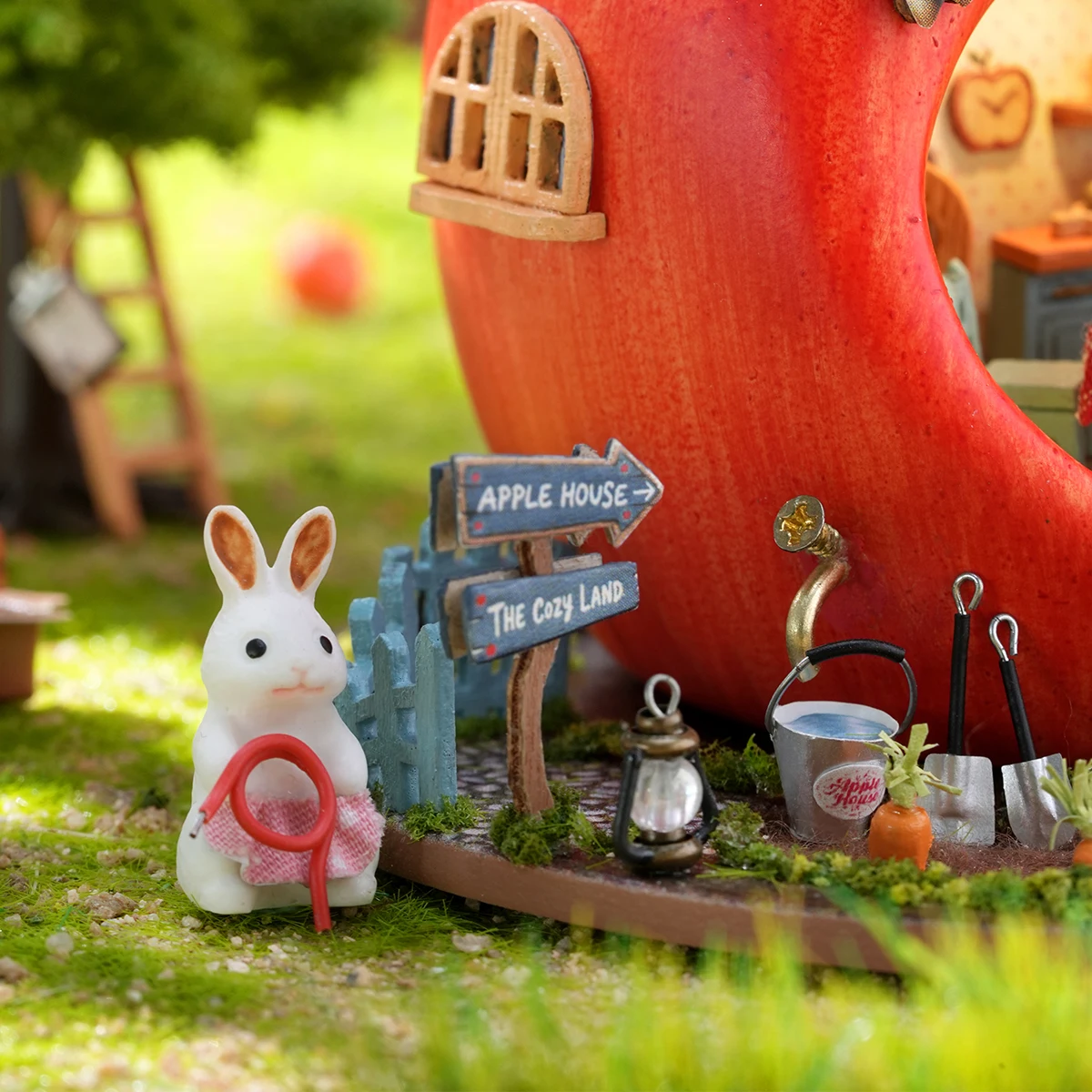 Micro fruit apple house doll house set 3D puzzle model DIY handmade toy set, room bedroom decoration girl birthday gift