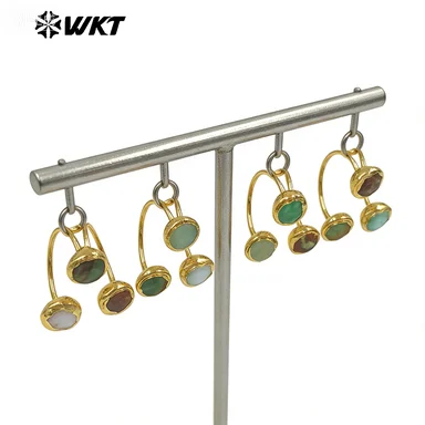 WT-R577 Natural Green Australia Chrysoprase Round Stone With Three Stones Surround Design Opeaning Adjustable Fine Ring
