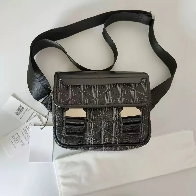 

New retro printed messenger men's shoulder bag, PU casual trend crossbody bag, Boy fashionable mobile phone storage handbag