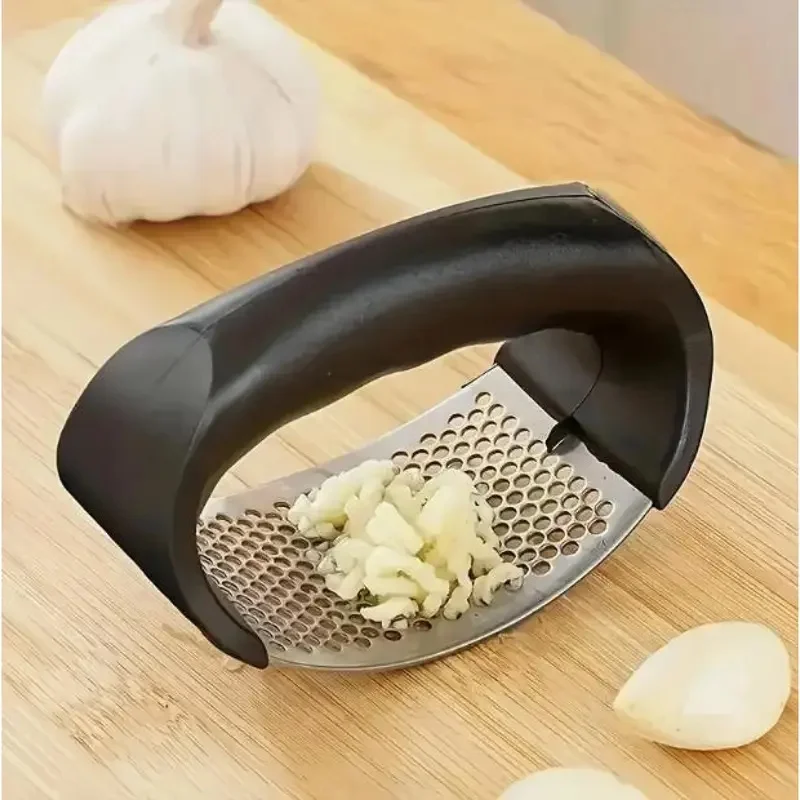 

Stainless Steel Garlic Press Rocker, Easy-to-Use Easy-to-Clean Garlic Mincer, Kitchen Utensils for Home Kitchen Food Prep, Utensils For Kitchen