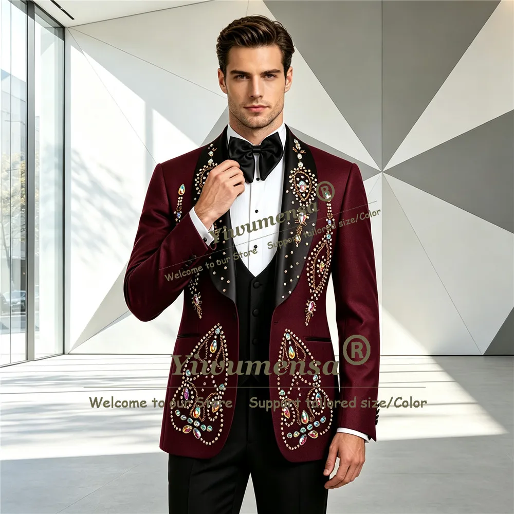 Exclusive Rhinestones Embellished Wedding Suit For Men Shawl Laepl Prom Blazer Customized Groom Tuxedo 3 Piece Sets Outfits 2027