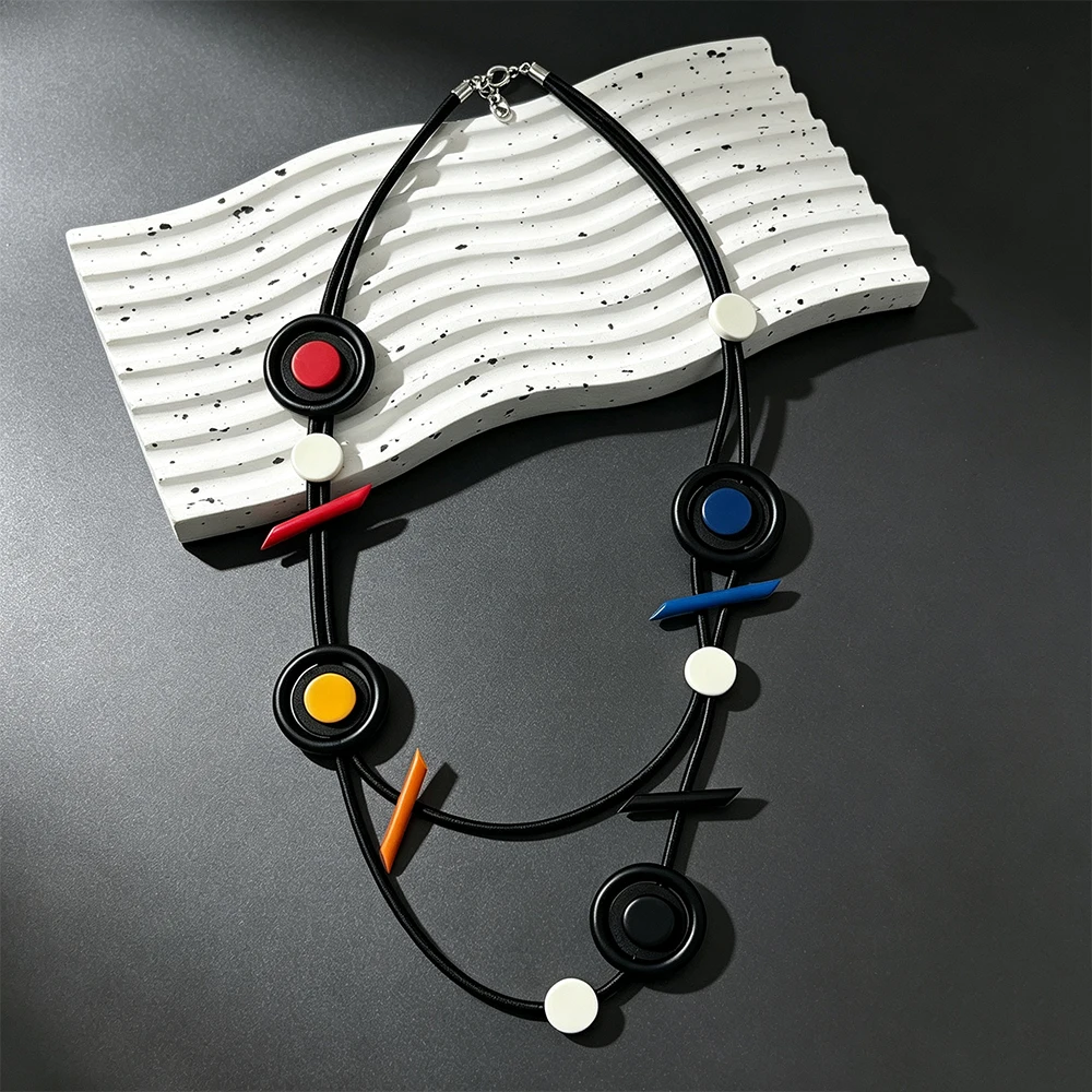 UKEBAY Neue mehrfarbige Statement-Halsketten aus Gummi für Damen, moderne Mode, Boho-Schichtschmuck, leichte, vielseitige Halskette – Detail 3