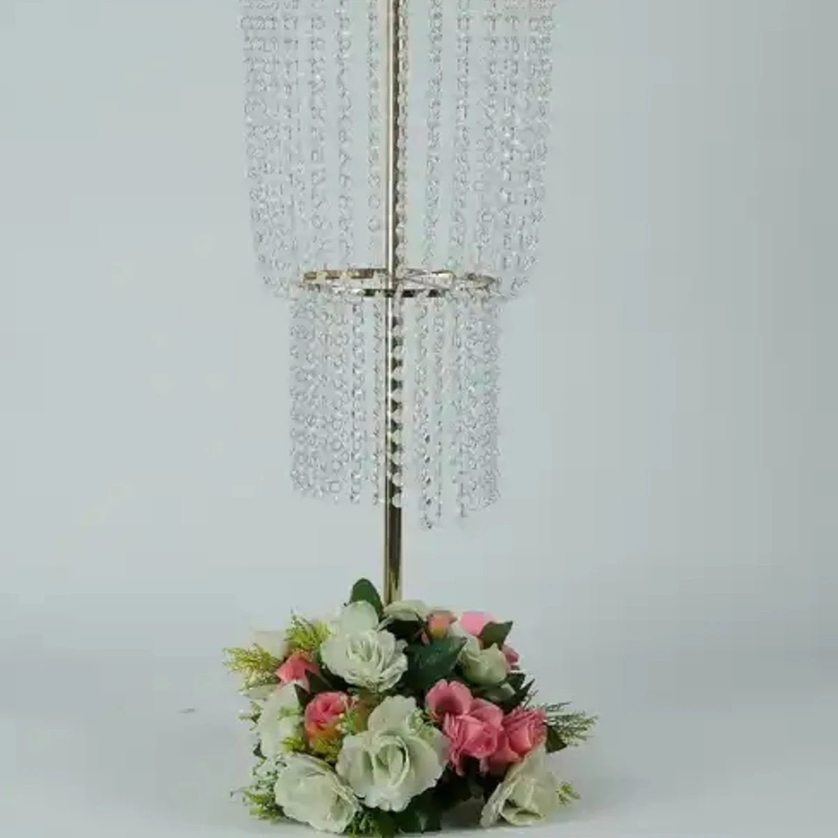 6pcs)New Hot Sale Gold Crystal Flower Vase Centerpieces Flower Stand For Wedding Table Decoration Centerpieces