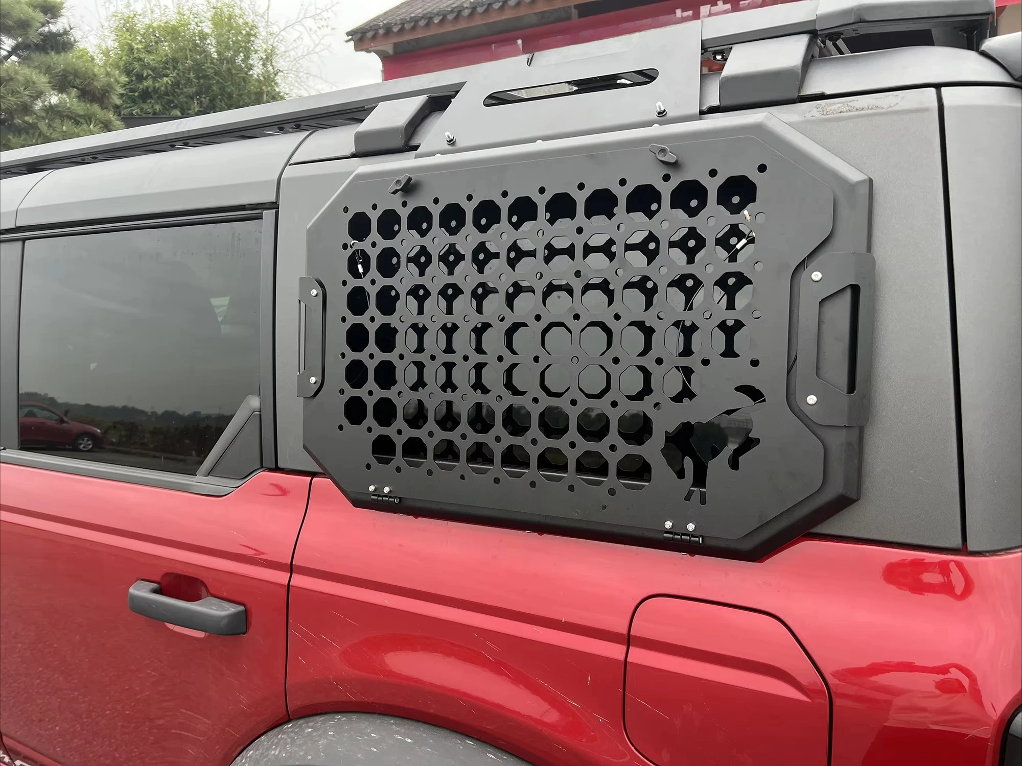 Maiker Off Road Steel Multifunctional Side Window Expansion Panel 1pcs for 2021 2022 Ford Bronco