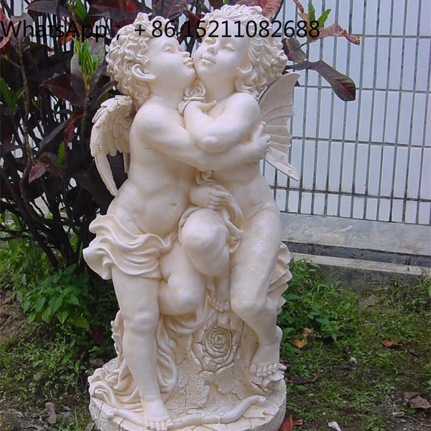 LLY villa garden courtyard angel figure sculpture Eros Cupid hotel clubhouse balcony decoration
