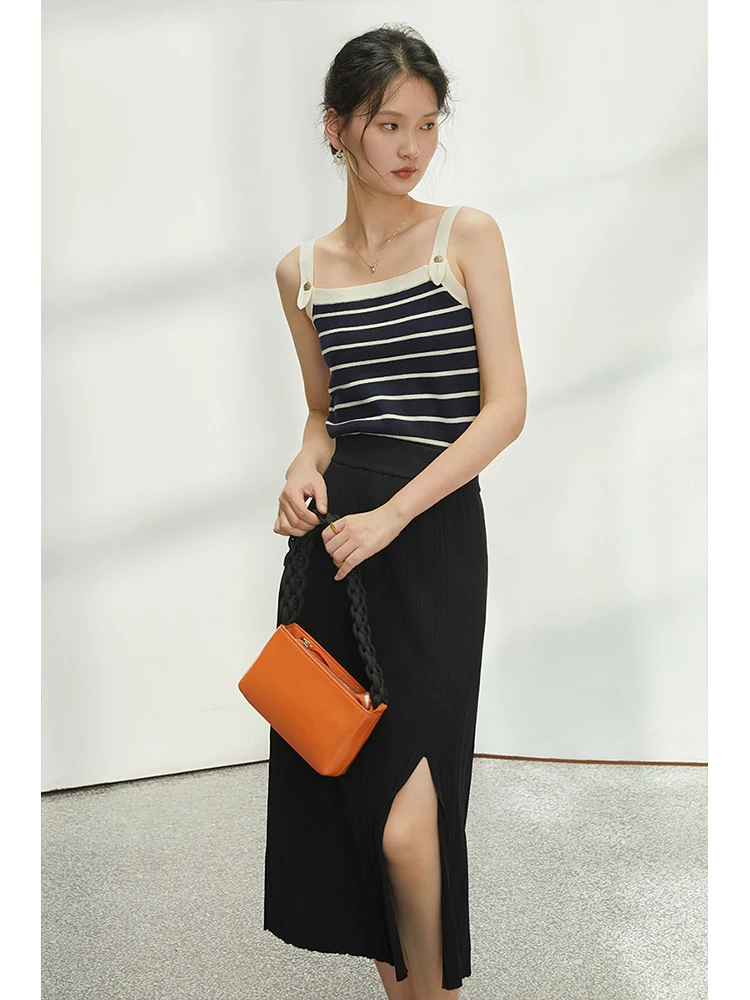 ZIQIAO French Elegant Black Split Skirt Women Autumn Sexy Vintage Simple Style Thin Chic Design Solid Female Knitted Skirts