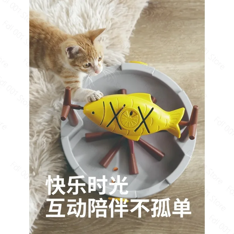 Grilled Fish Cat Toy with Food Leak Design Freeze-Dried Snacks in Food Container Interactive Self-Entertaining Boredom Buster fo