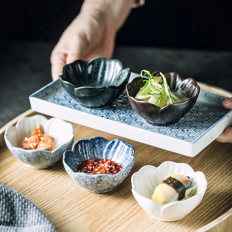 Plum Blossom Ceramic Seasoning Dipping Bowl Plum Blossom Trinket Plate Sauce Porcelain Seasoning Dish For Condiment Kitchen