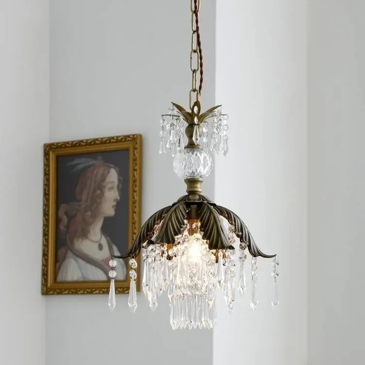 

GHEUVNJ French rustic retro restaurant crystal chandelier American medieval bedside wardrobe brass light fixture