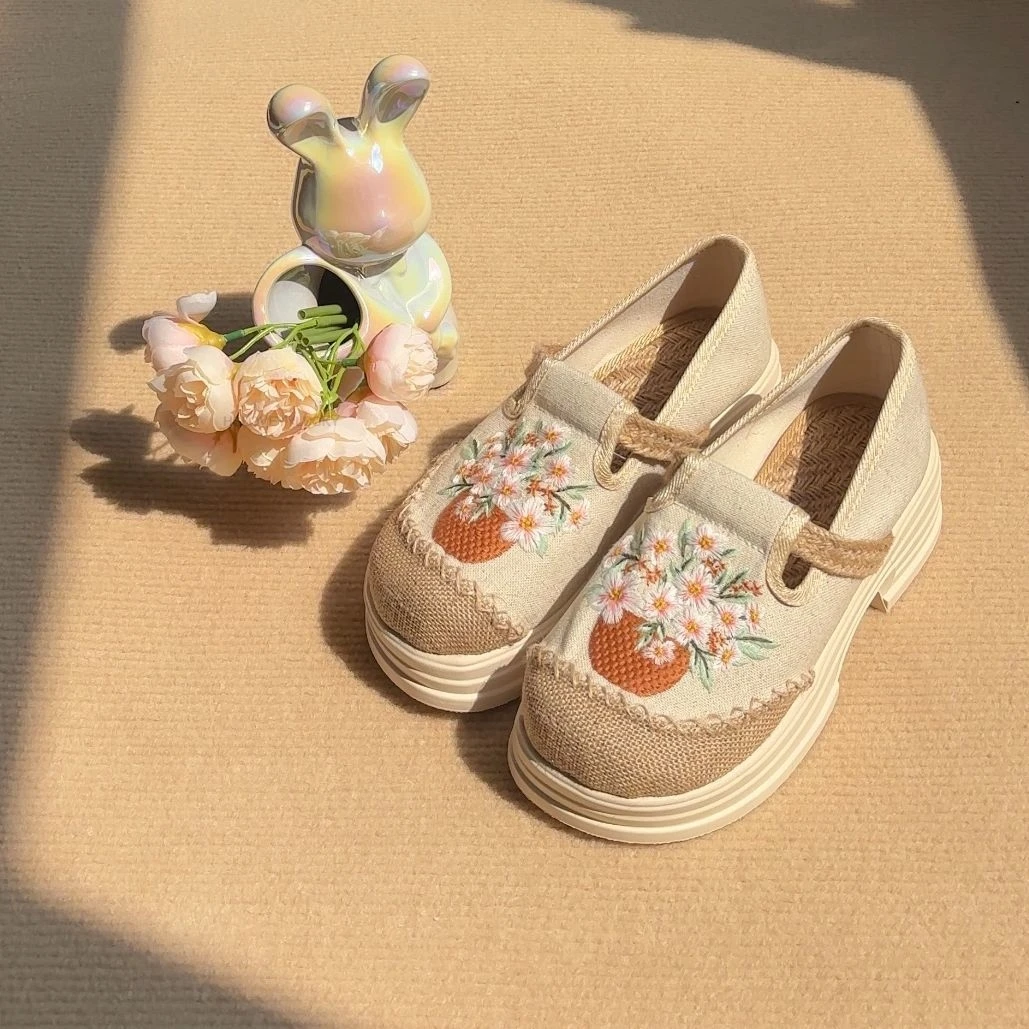 

Ethnic Linen Summer New Canvas Shoes High Heel slip-on Embroidered Chinese Style women's Shoes Floral Ethnic Style Shoes