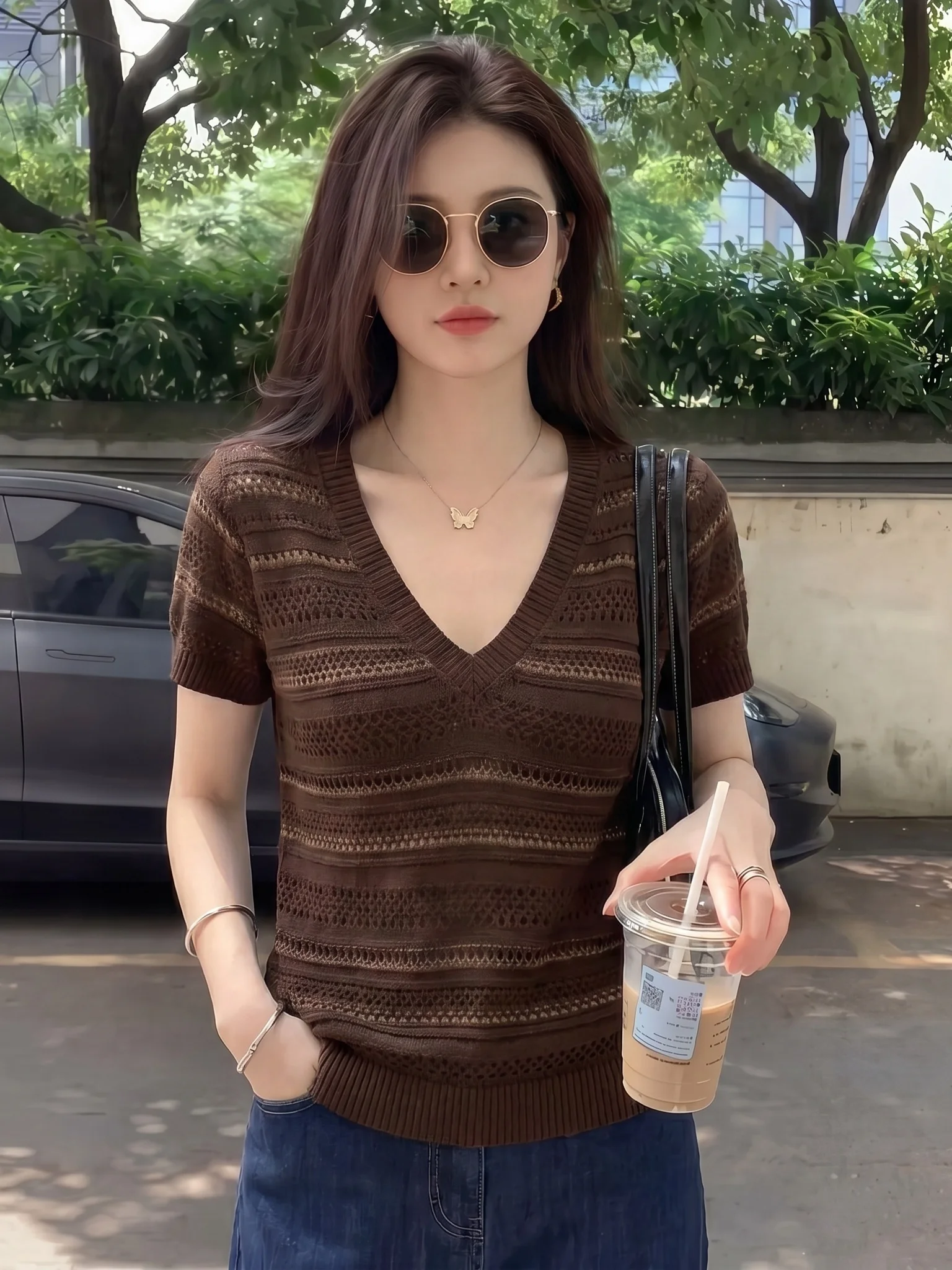 Khaki Hollow Knitted V-neck Short Sleeve T-shirt Women's Summer New Style plus Size Beautiful Shirt Loose Fit Commute Wind