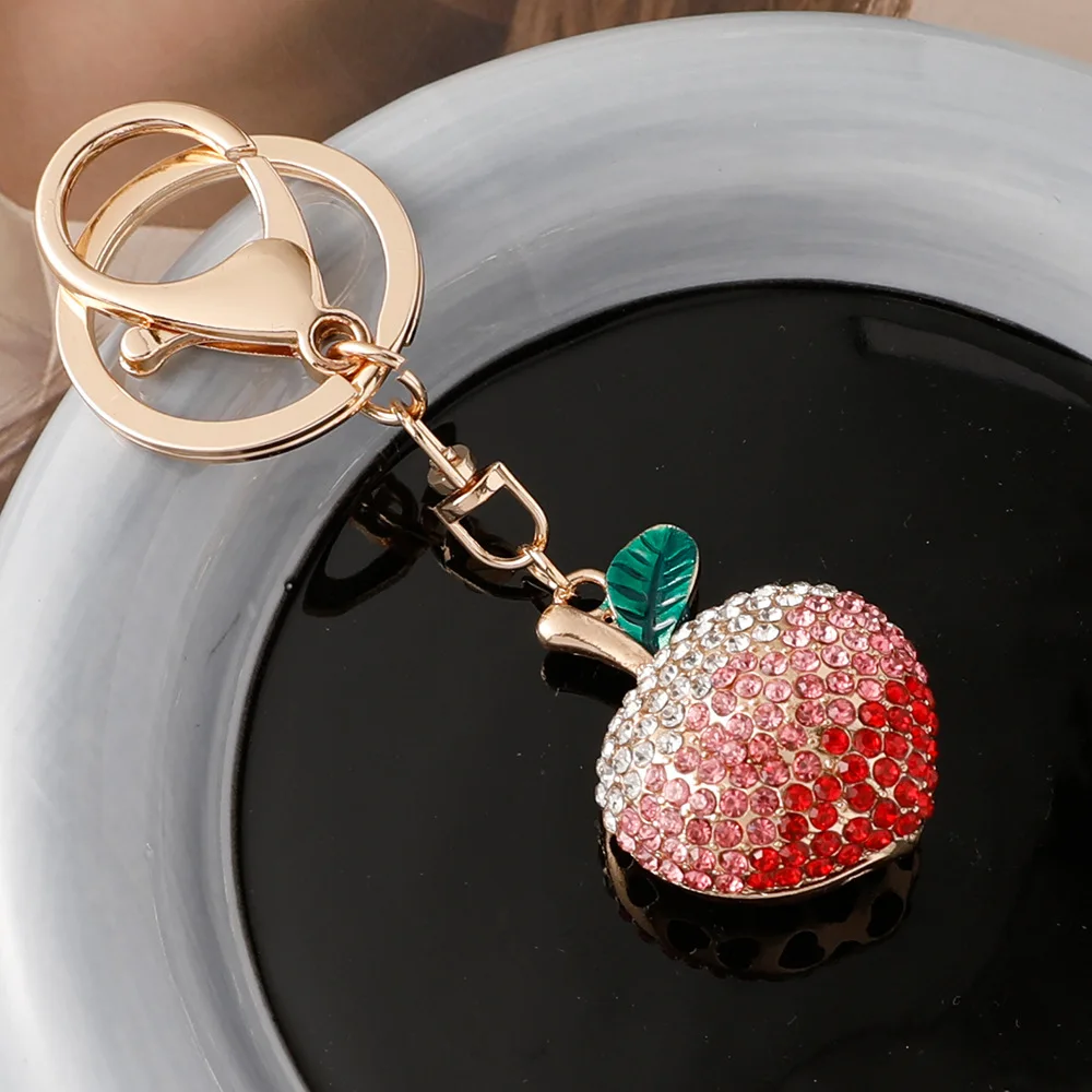 Metal Peach Keychain para mulheres, chaveiros, anel, bolsa de carro, pingente Charm, AirPods Acessórios