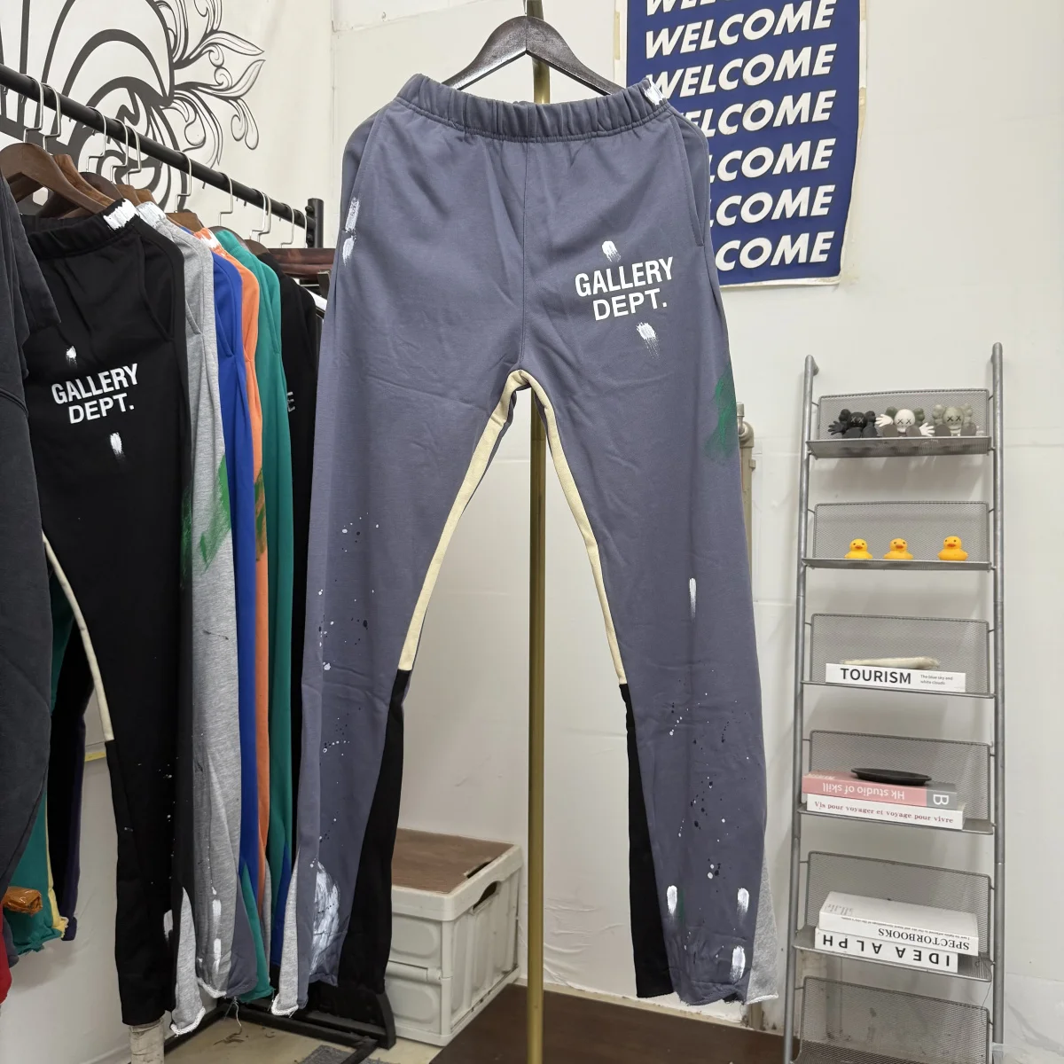 Hand-Painted Splatter Letter Patchwork Drawstring High Street Casual Sweatpants Loose Wide Leg Pants for Men And Women