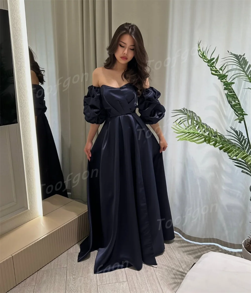 Toofan Schwarzes, herzförmiges Satin-Abschlussballkleid, maßgeschneidert, kurze Puffärmel, formelles Partykleid, Korsettrücken, Hochzeit, Verlobungskleid