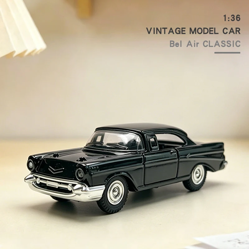

1:36 Alloy Diecast BEL AIR Vintage Car Model Classic Pull Back Car Miniature Vehicle Replica For Collection Gift