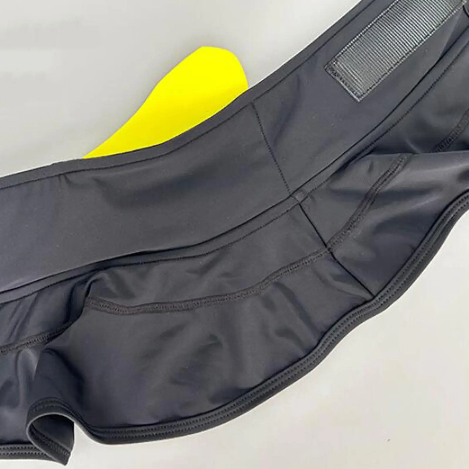 hockey-neck-guard-lightweight-comfortable-goalie-protection-equipment-for-goalie-training-sports-users