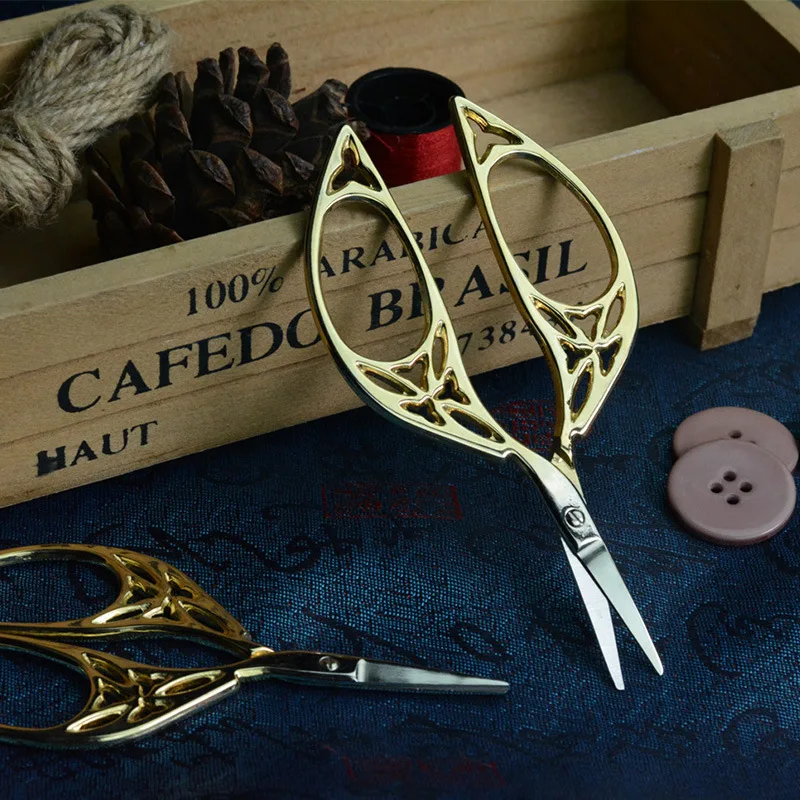1PC Stainless Steel Tailor Scissors European Retro Classic Vintage Antique Craft Leaf Cross Stitch Handicraft DIY Sewing Tool - view 2