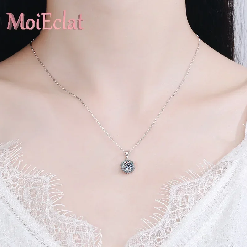 MoiEclat Store Platinum PT950 0.5/1/2/3/5ct Flower Moissanite Jewelry Pendant, Romantic Clavicle Chain Gift for Daily Wear