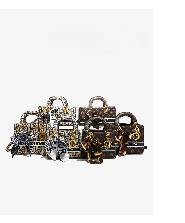 

2025 Luxury Premium Crescent Bag - Original Monogram Shoulder Underarm Fashion Trend Item