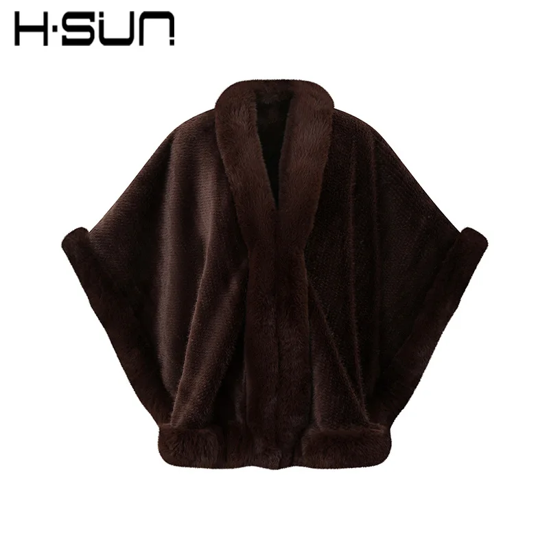 2026 Winter New Women's Cape Coat Furry Collar Trim Warm Loose Slim Fit Trendy Elegant Versatile Commute Casual Daily Wear Cloak