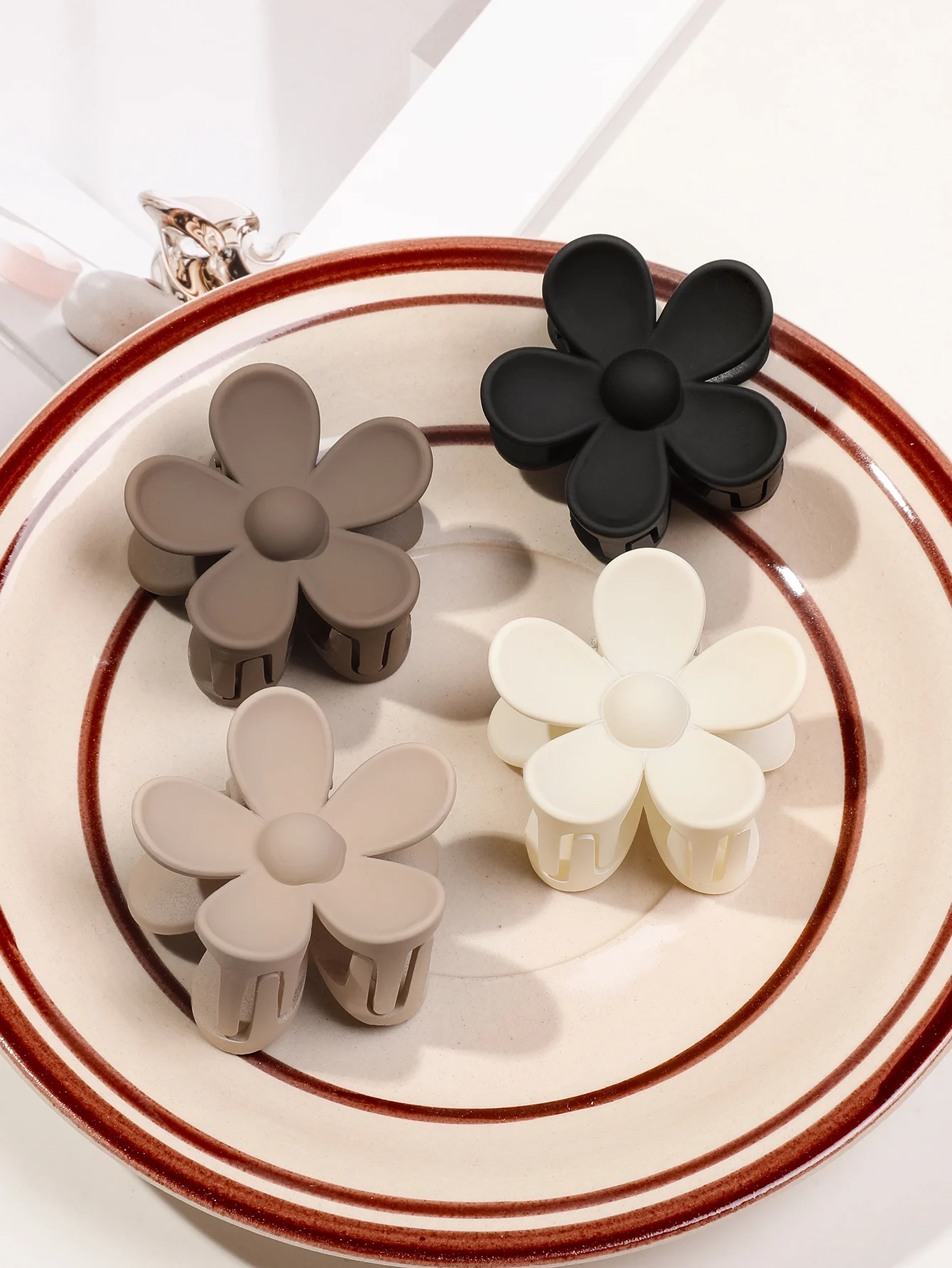 8Pcs Small Neutral Colors Matte Flower Hair Clips for Girl,Fancy Hair Claw Cute Hair Pins Hair Accessories for Women