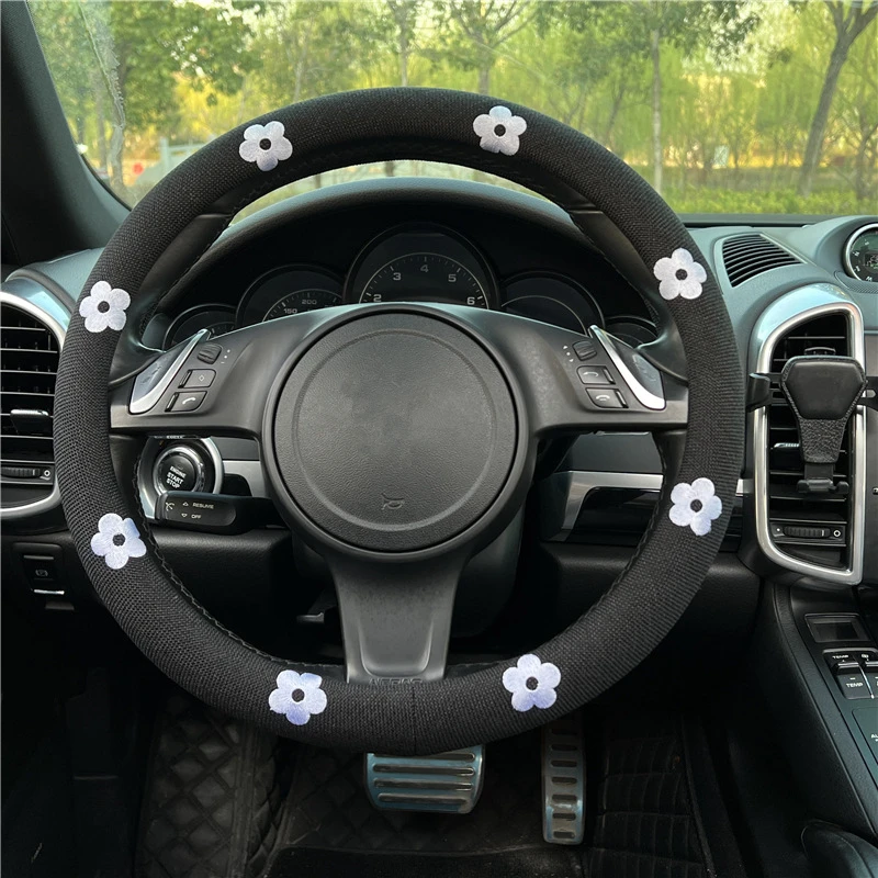 38cm Cute Panda Steering Wheel Cover Women Men Cartoon Dog Auto Car Steering Wheel Protector for SUV Car 14.5-15 Inch